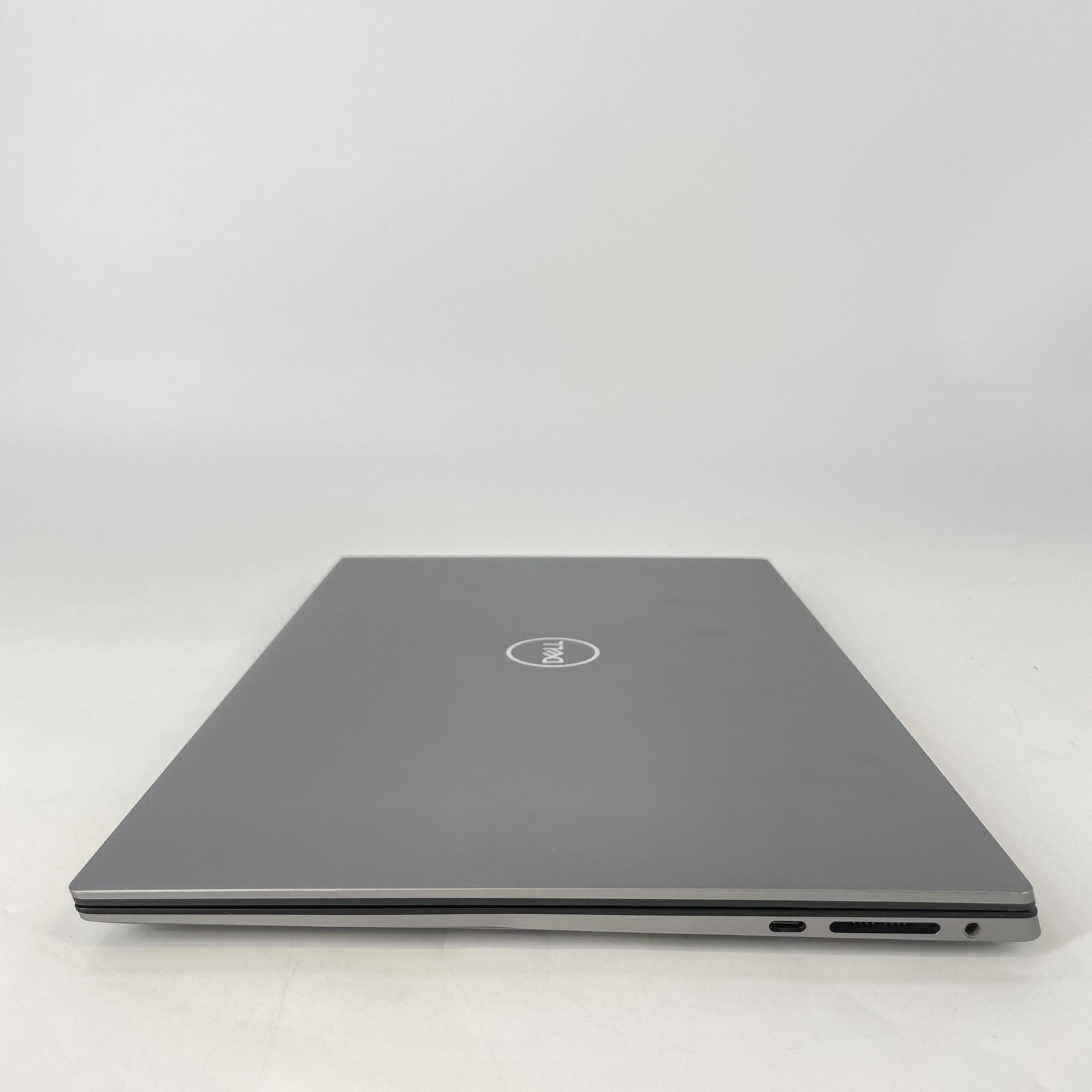 Dell Precision 5570 15.6 FHD+ 2.3 GHz i7-12700H 32GB 1TB SSD Very Good