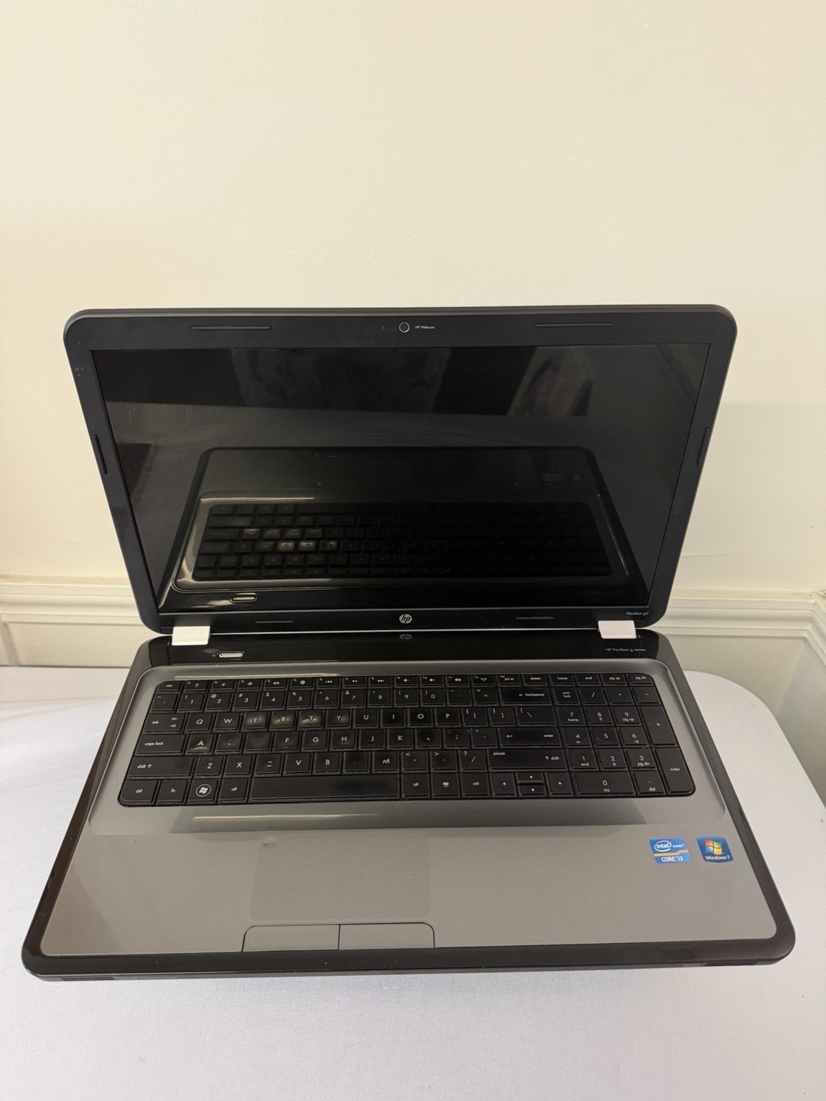 HP Pavilion g7 Laptop – Good Screen – Intel i3-2330M – RAM 4 GB – Read Des