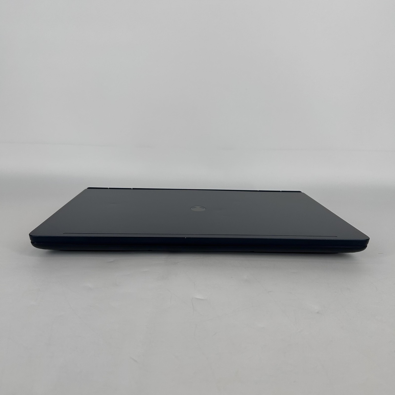 Dell Alienware 16X Aurora 240Hz QHD+ 2.7 GHz Ultra 9 275HX 64GB 2TB SSD RTX 5070