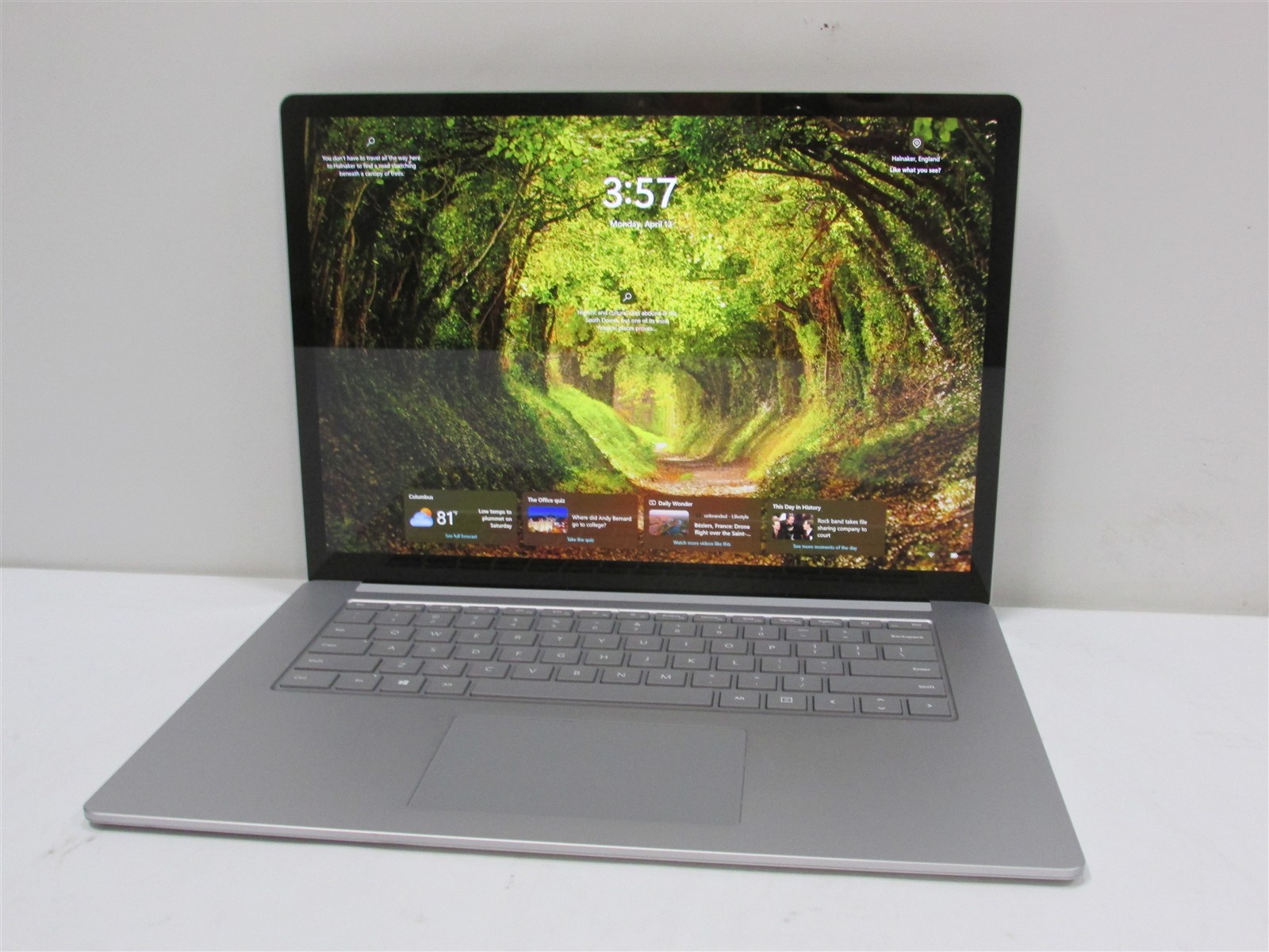 Microsoft Surface Laptop 4 1979 i7-1185G7 3.0GHz 16GB RAM 256GB 15″ Win 11 Pro
