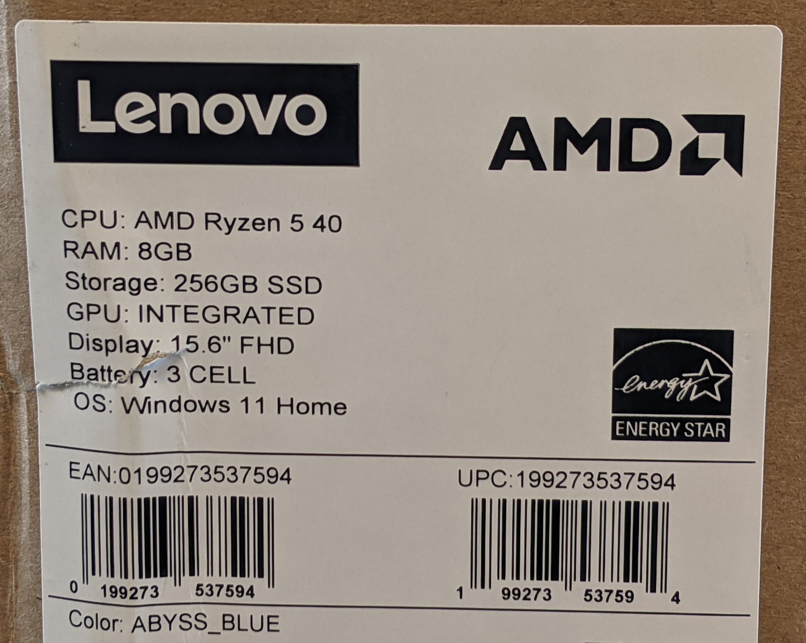 Lenovo IdeaPad Slim 3 15AMN8 15.6″ FHD Ryzen 5 40 8GB 256GB SSD W11H Radeon 610M