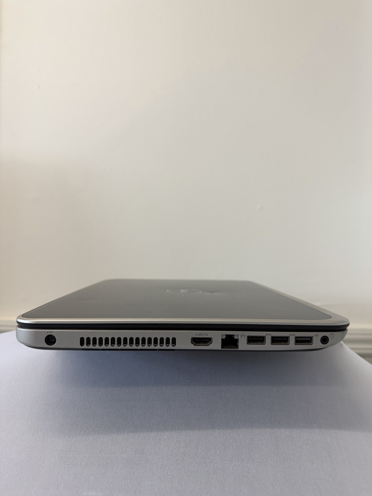 Dell Inspiron 5537 Laptop – Good Screen – Intel i7-4500U – Read Des