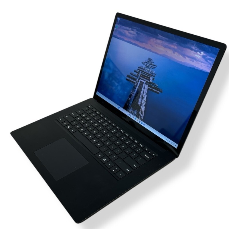 Microsoft Surface Laptop 3 1872 13.5″ i7-1065G7 1.30 GHz 16GB 256GB SSD Win11P