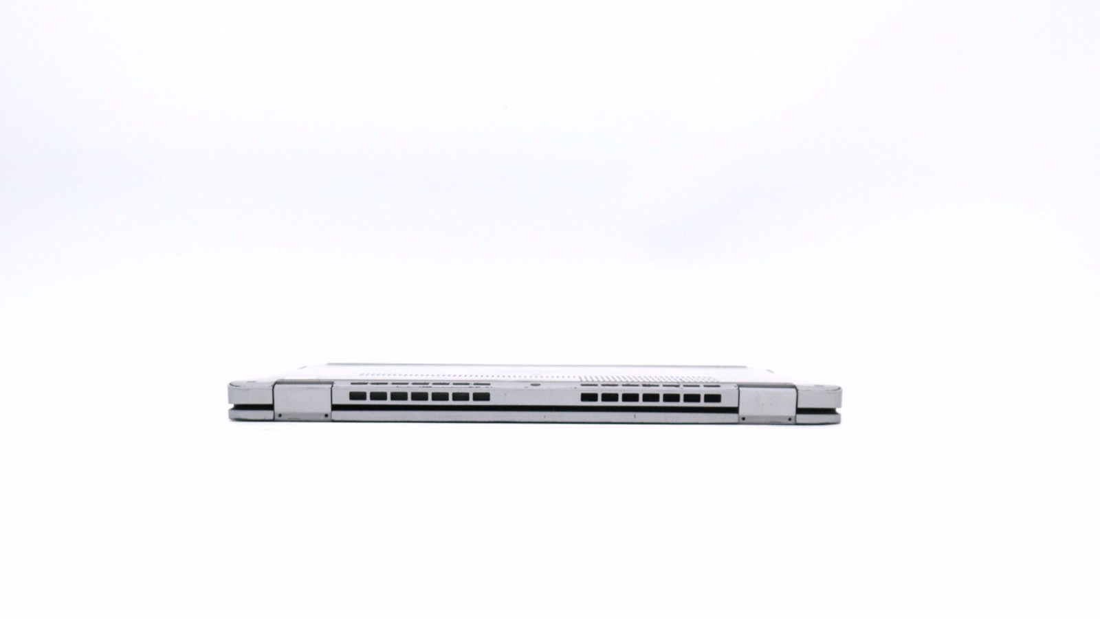 Dell Latitude 5330 13″ i7-1265u 16GB 256GB – Fair
