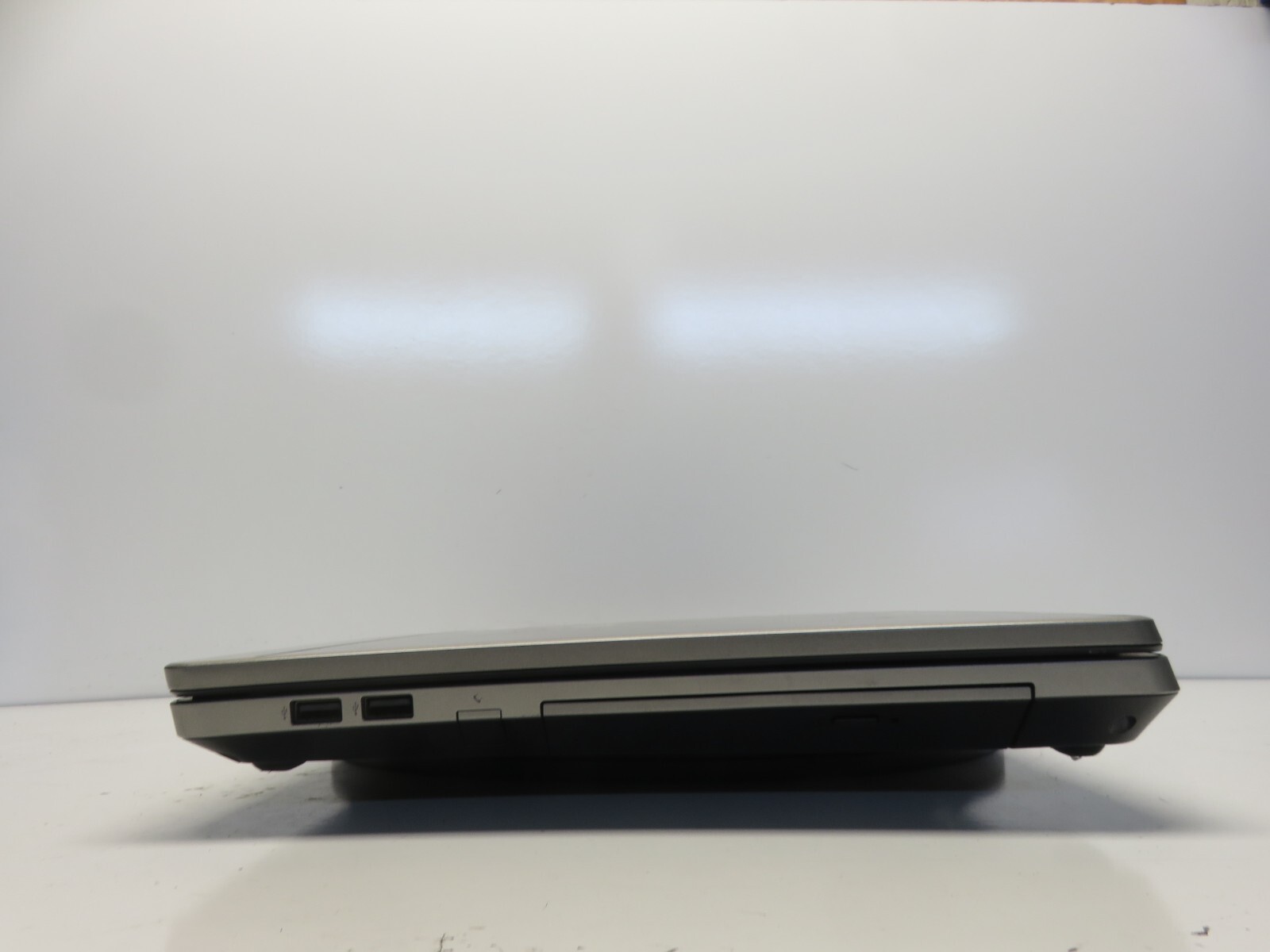 HP ProBook 4730S Intel i5-2450M 2.5GHz 4 GB NO HDD No Batt