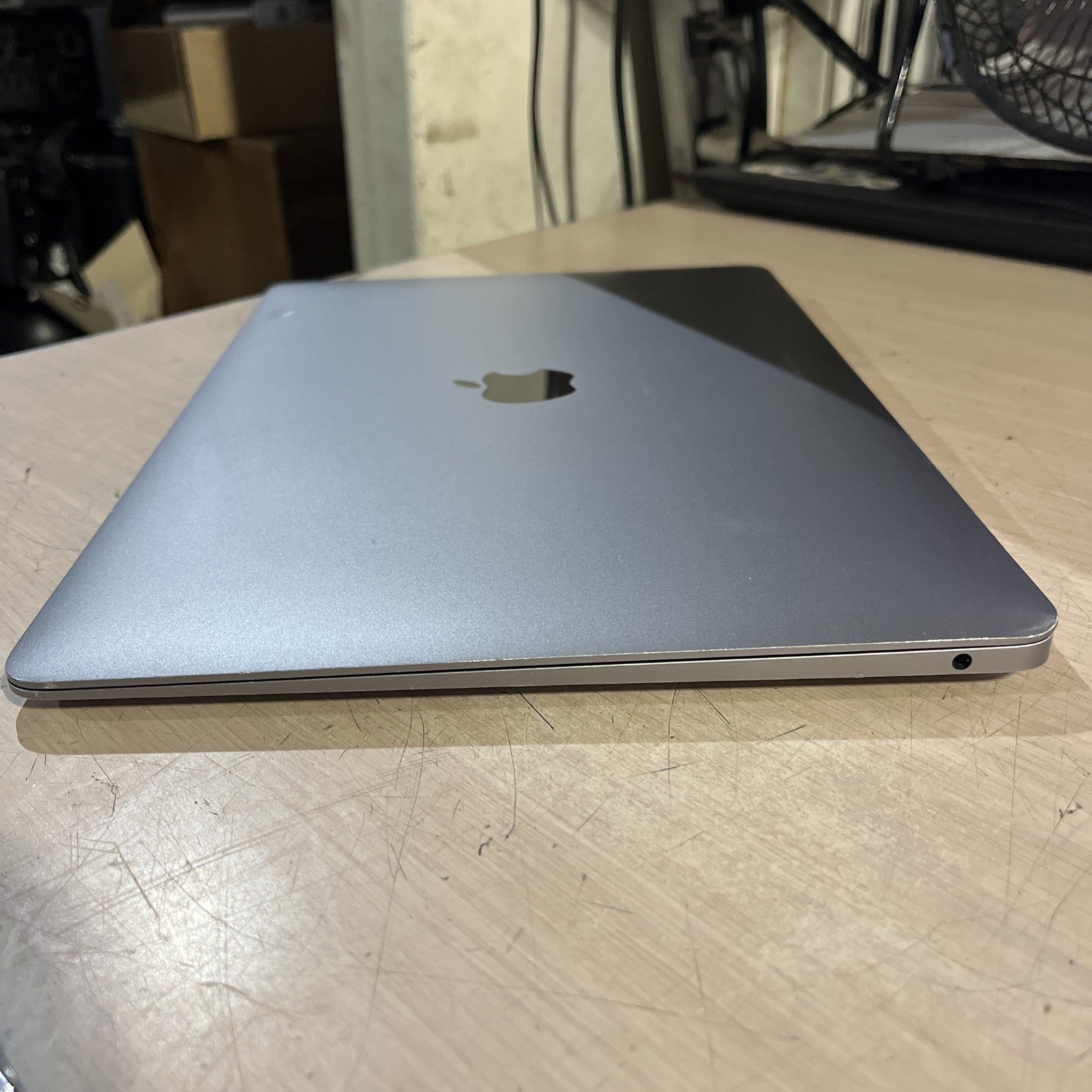 APPLE MACBOOK AIR 13′ LATE 2018 CORE I5-8210Y 1.6GHZ 8GB RAM 128SSD