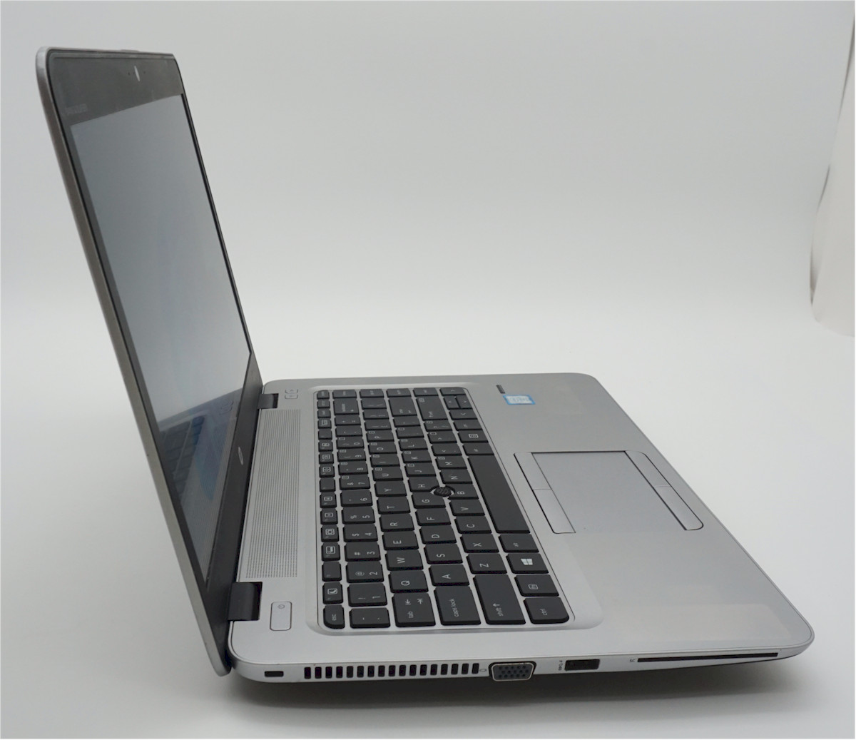 HP EliteBook 840 G4 Laptop 14″ FHD i7-7600U 16GB 512GB New Battery – Very Good