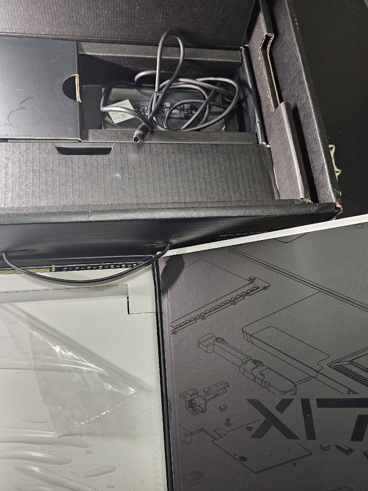 Alienware X17 R2 i7-12700H – 32GB DDR5 MEMORY – 1TB SSD – RTX 3070 Ti 360Hz