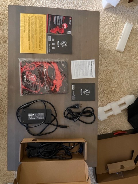 MSI GP75 10SFK-219 i7-10750H RTX 2070 64GB RAM 2TB SSD 240Hz Win11