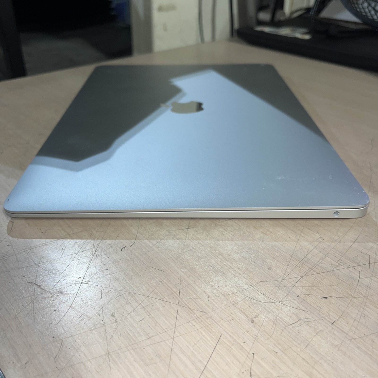 APPLE MACBOOK AIR 13″ SCISSOR, 2020 CORE I3-1000NG4 256SSD