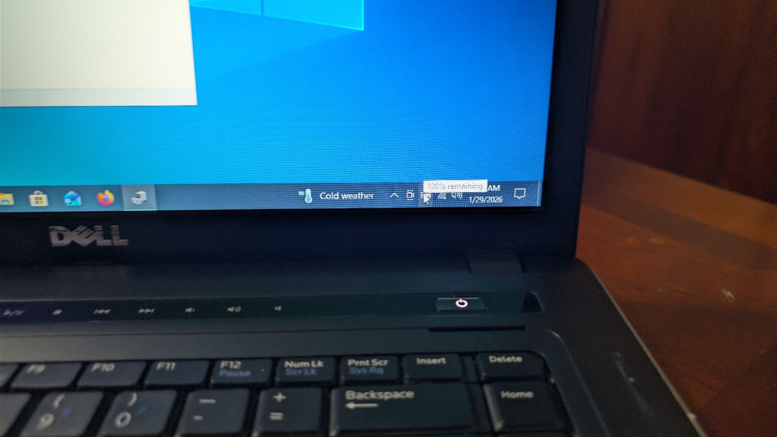 DELL VOSTRO 3500 PC LAPTOP INTEL CORE I3 M370 2.4ghz 4GB 120GB SSD WIN 10 PRO