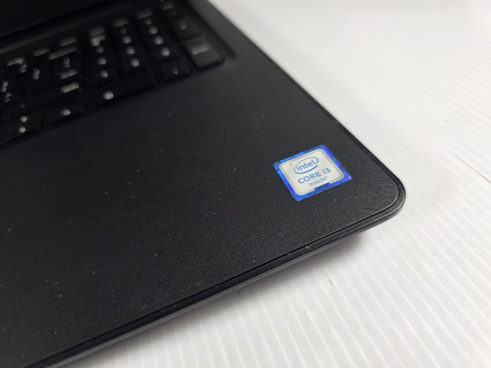 DELL LATITUDE 3590 Laptop I3-6006U 16GB RAM NO HDD