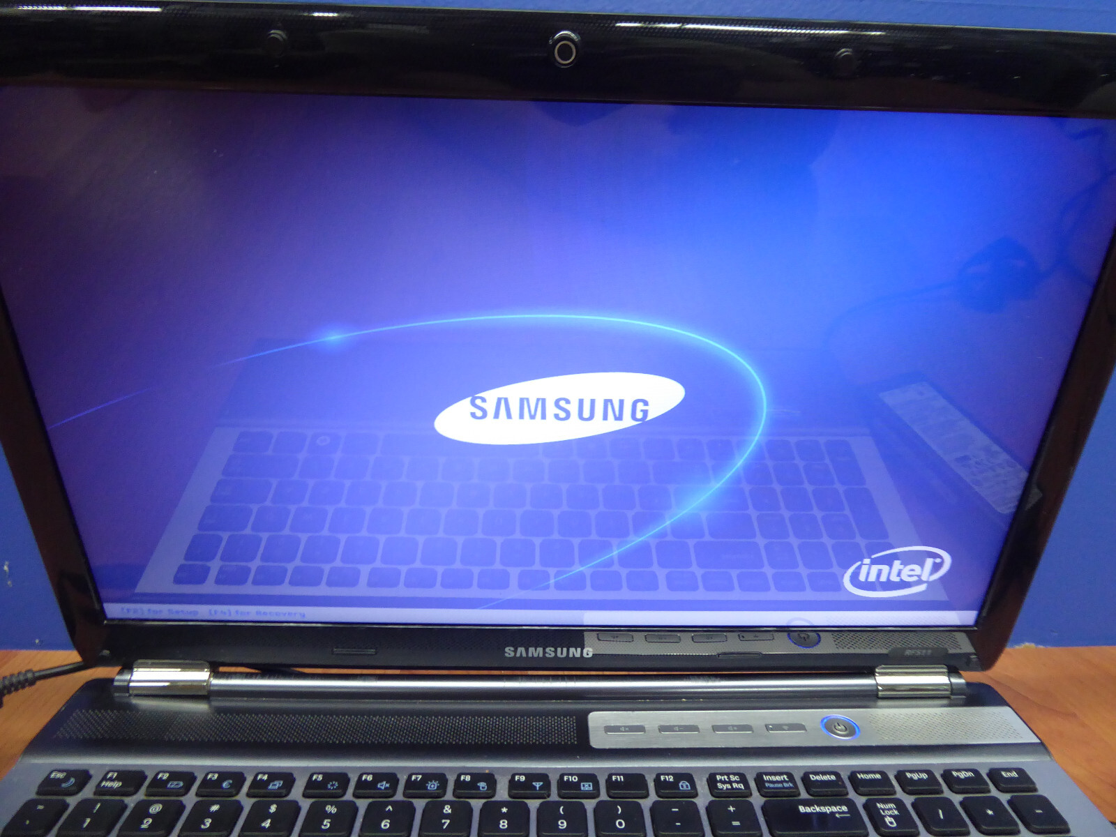 SAMSUNG NP-RF511-S04US 15.6″ LAPTOP i7-2630QM 2.0GHz 4GB 1TB w/ P/A