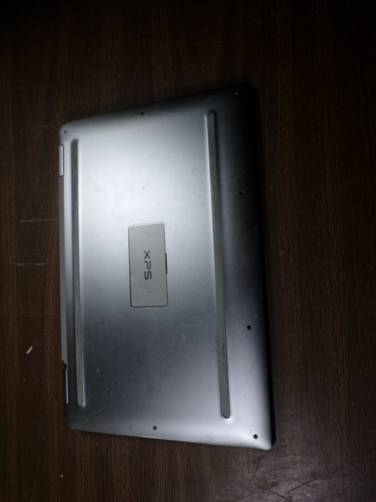 DELL P71G INTEL CORE i7 8TH GEN 8GB RAM **NO POWER ON **NO HD/ NO CADDIE/ NO OS/