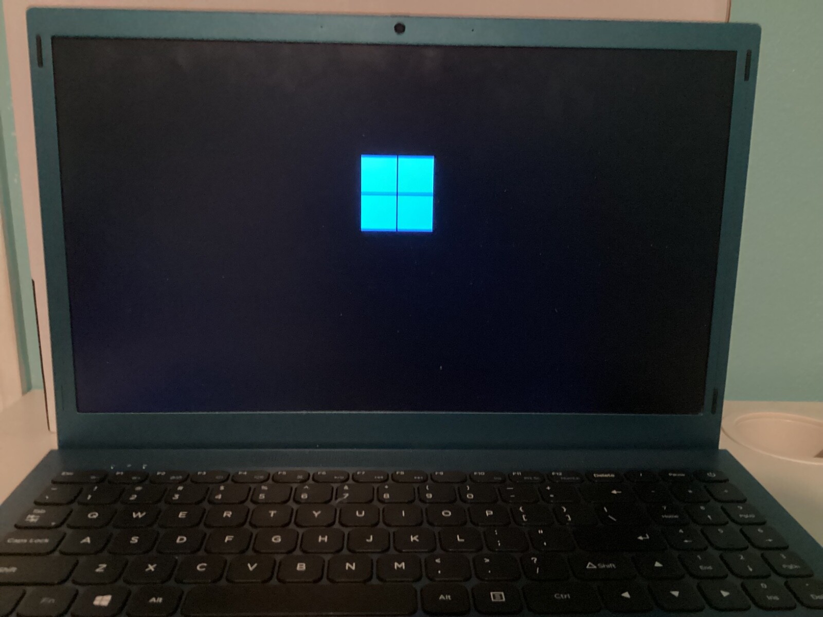 Gateway GWTN156-11BL 15.6″ (128GB SSD, Pentium Silver N5030, 1.10 GHz, 4GB)…