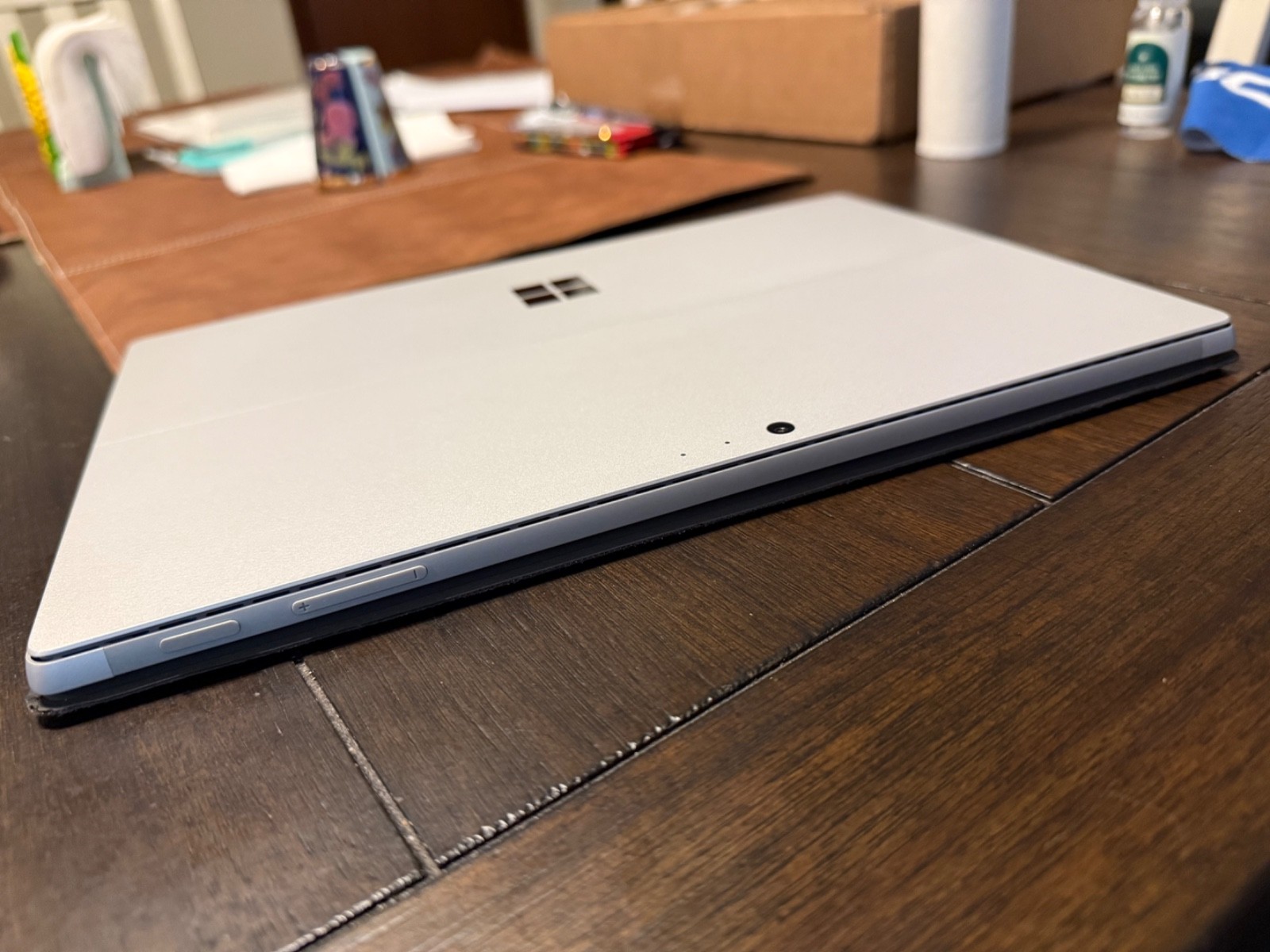 Microsoft Surface Pro 5 12.3″ 128GB SSD Intel Core M3 7th Generation 4gb RAM