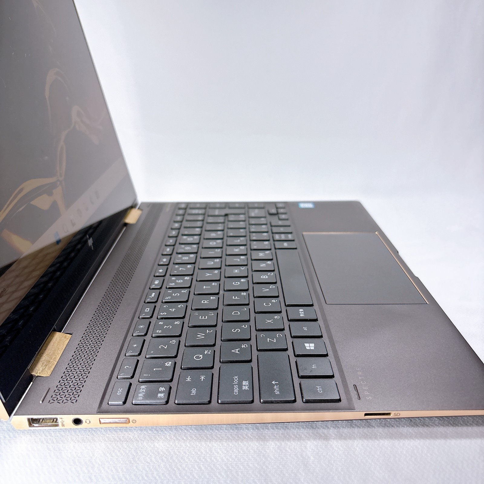 HP Spectre x360 13-ae0xx Core i7 16GB RAM 256GB SSD 13.3″ Touch 2-in-1 _979