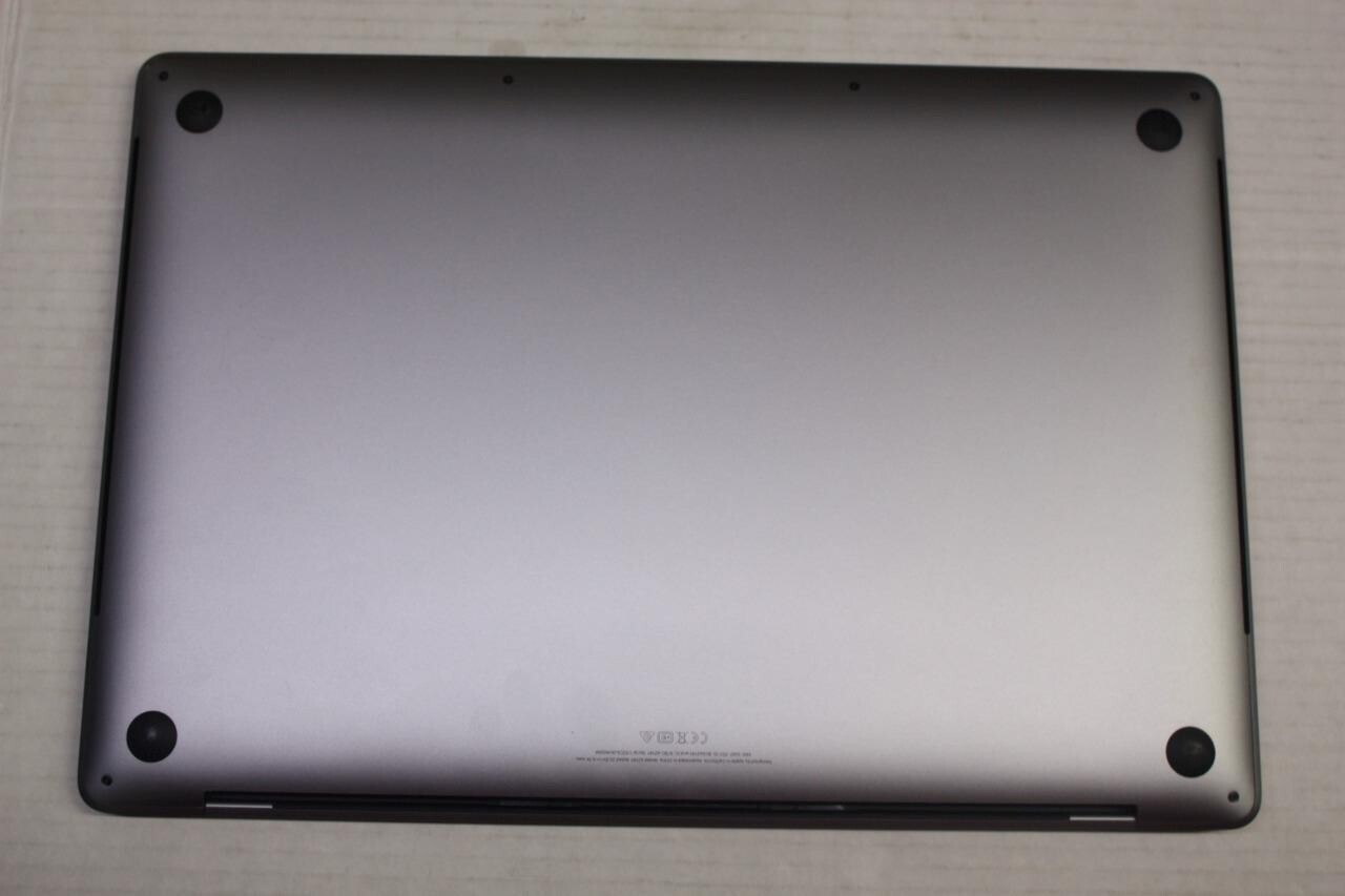2019 Apple A2141 MacBook Pro 16″ Space Gray As Is For Parts