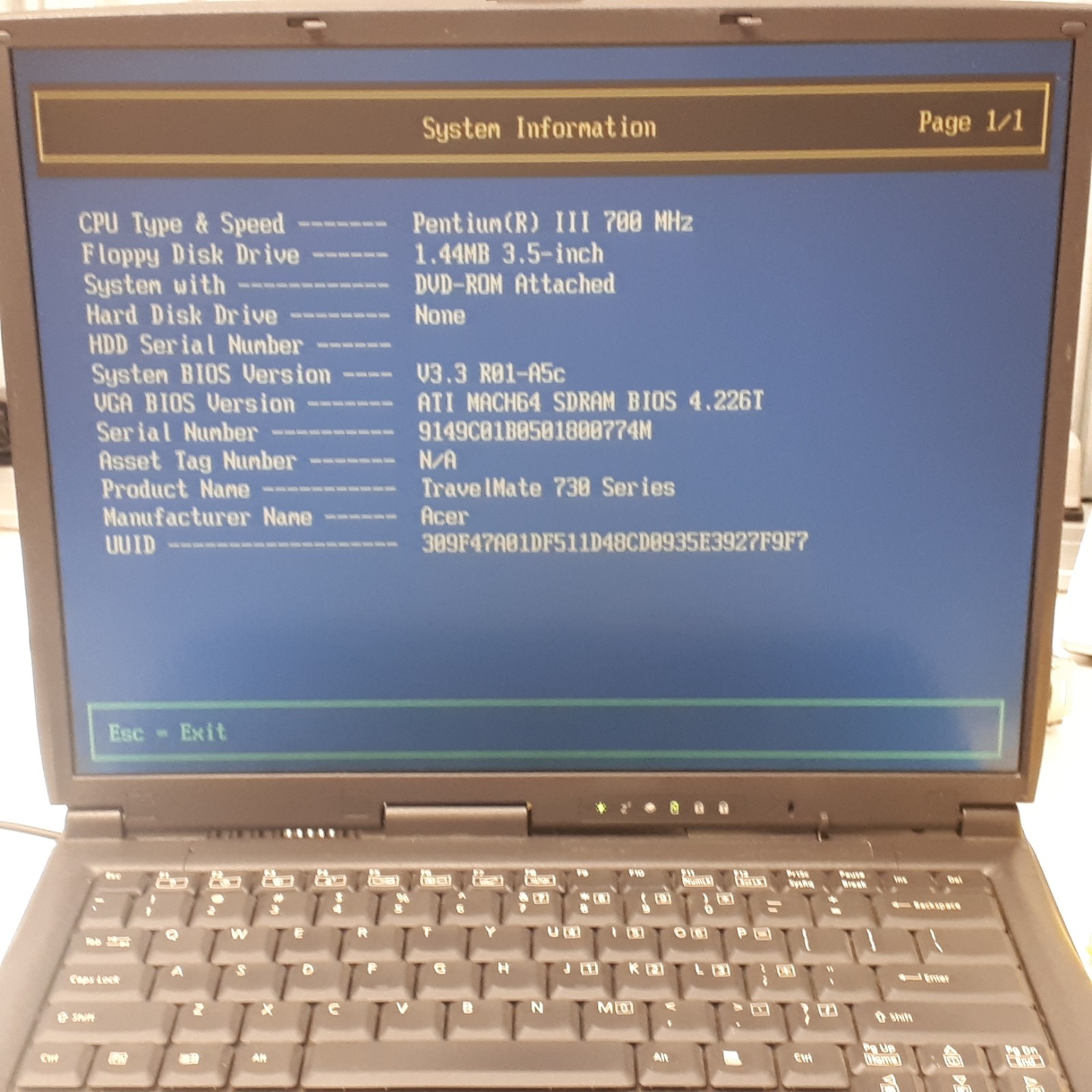 Vintage Acer TravelMate 737TLV 15” Laptop Pentium III 256MB RAM Boot/BIOS No HDD