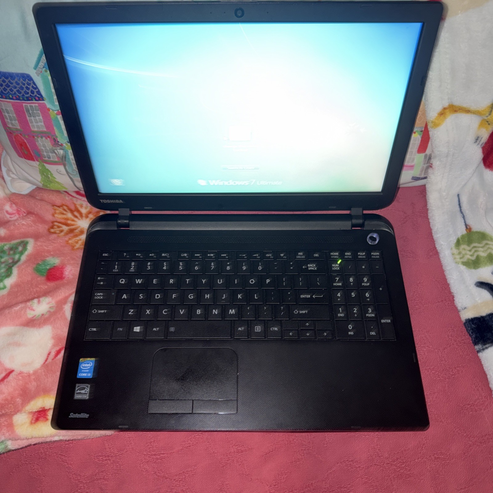 TOSHIBA SATELLITE C55-B5170 Laptop w/ Core i3-3120M 2.50 GHZ 8gb Ram