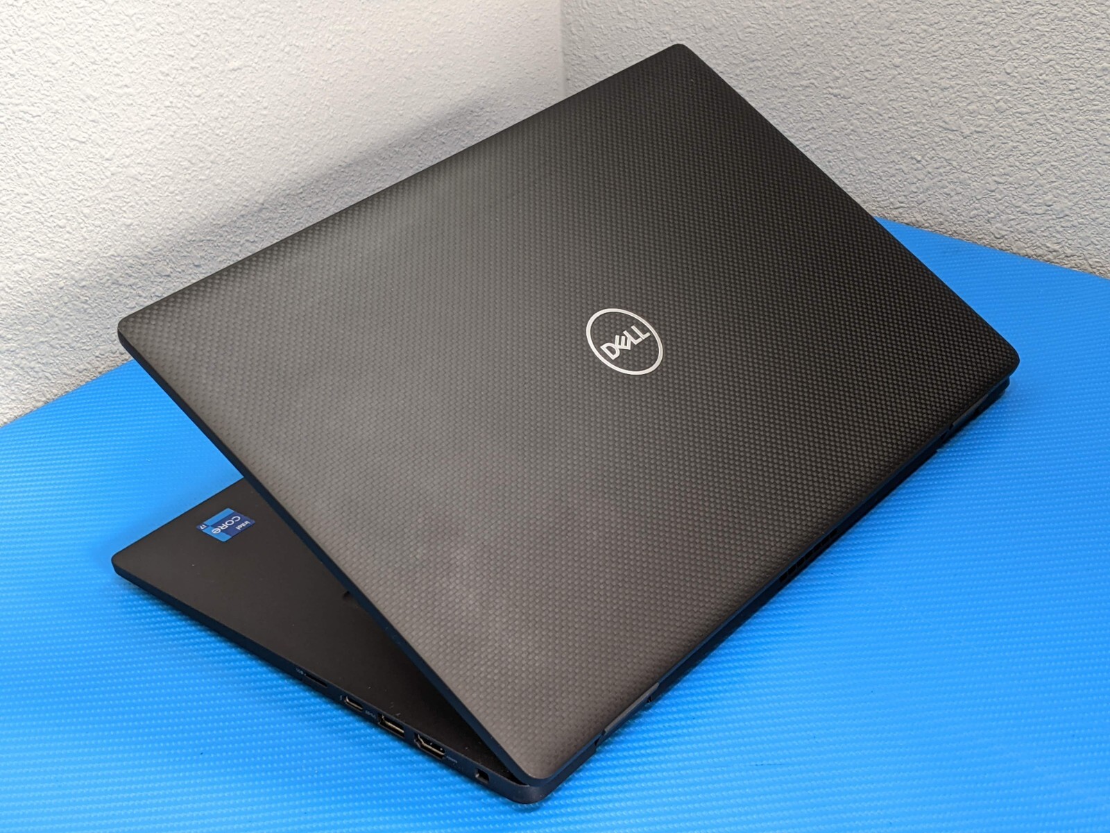 Dell Latitude 7520 15.6″UHD i7-1165G7 2.8GHz 16GB 512GB SSD WRTY-10/2026 +PowAd