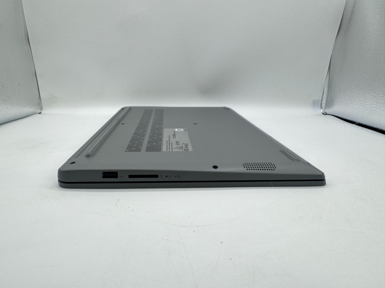 Lenovo Ideapad 1 15IAU7 15.6″ Touch laptop Intel Core i3 256GB 8GB 82QD00DHUS