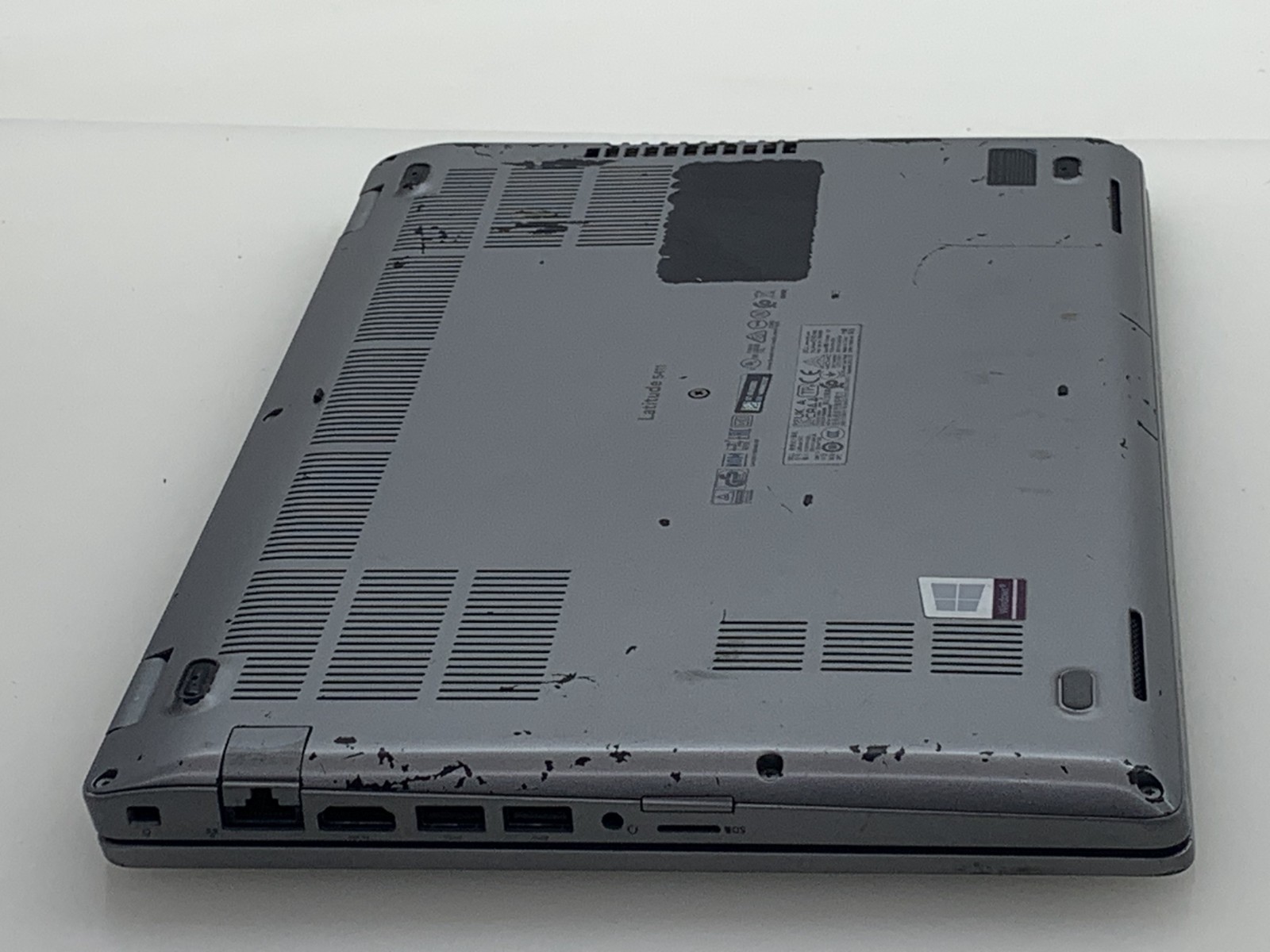 DELL LATITUDE 5411 i5-10300H@ 2.50GHz 8GB RAM NO OS/SSD W/CHARGER *READ