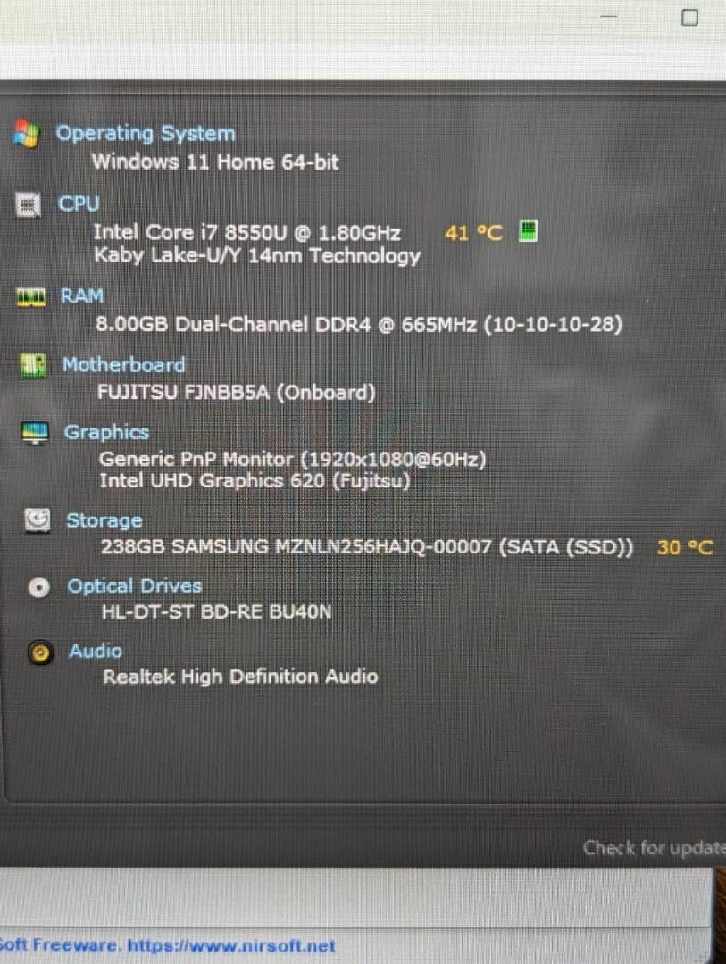Fujitsu LIFEBOOK AH53/B3 8th generation i7 high speed SSD Notebook PC 17