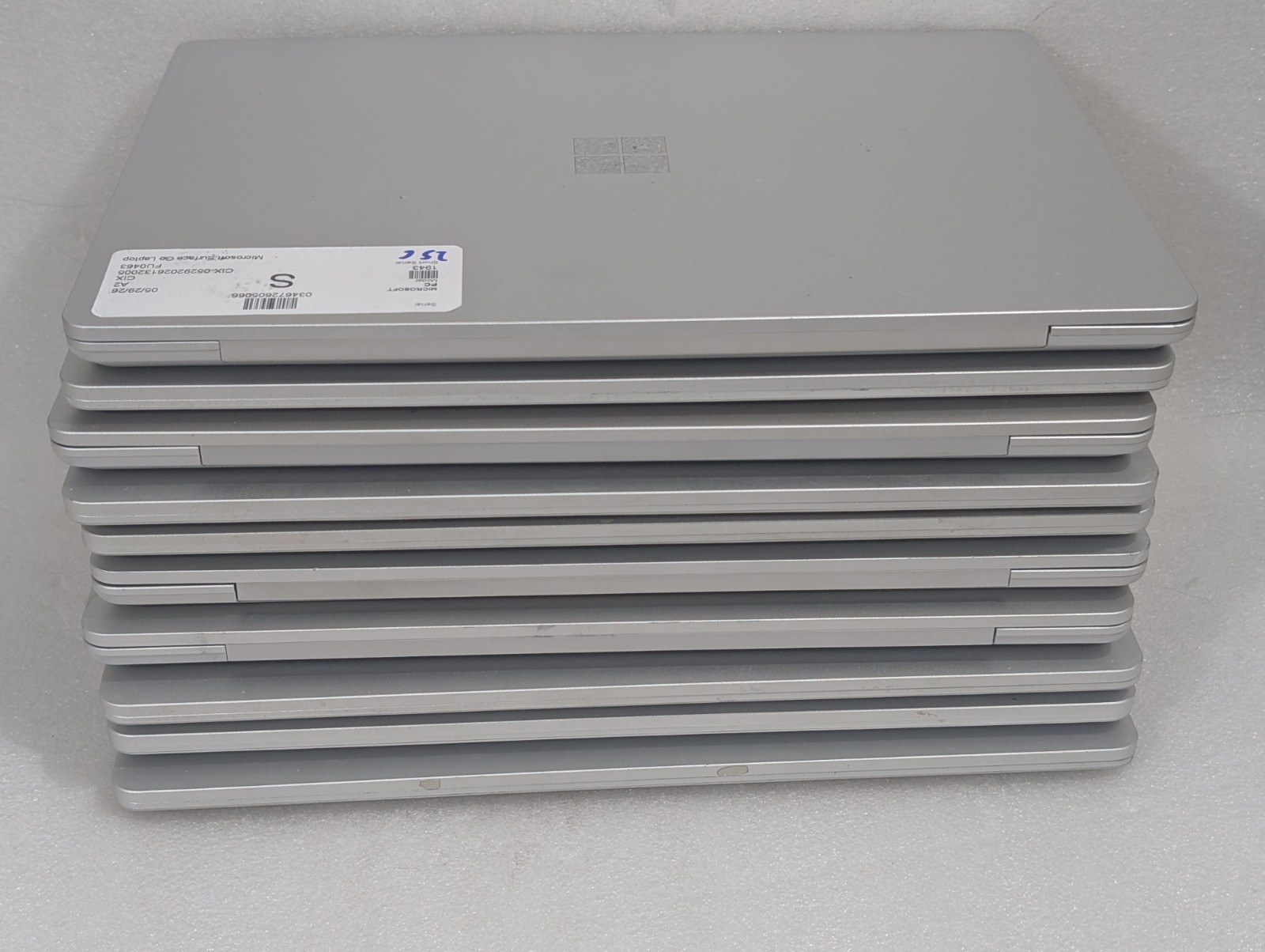 Lot 32x Microsoft Surface Laptop 3 4 Go 1943 1958 1951 Pro 7 1960