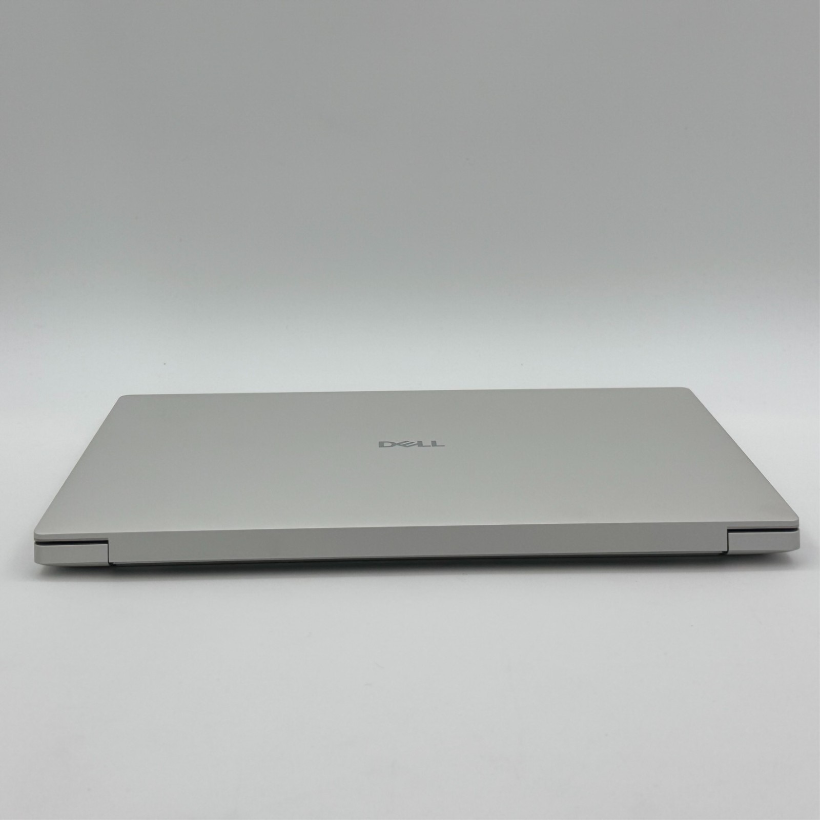 Dell Premium 14.5″ 3.2K OLED Touch Laptop Intel Ultra 7 255H 32GB 1TB SSD