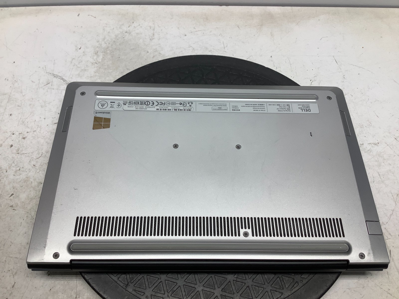 Dell Inspiron 3135 AMD A6-1450 1000MHz 4 GB NO HDD