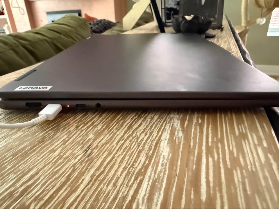 Lenovo Yoga 7 16” 2-in-1 Touchscreen Laptop – Intel Core Ultra 7 / 16GB / 1TB SS