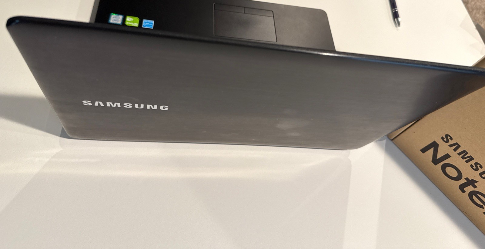 SAMSUNG NP530E5M X01US | INTEL CORE I5-7200U 2.50GHZ No Ram No HDD No Adapter