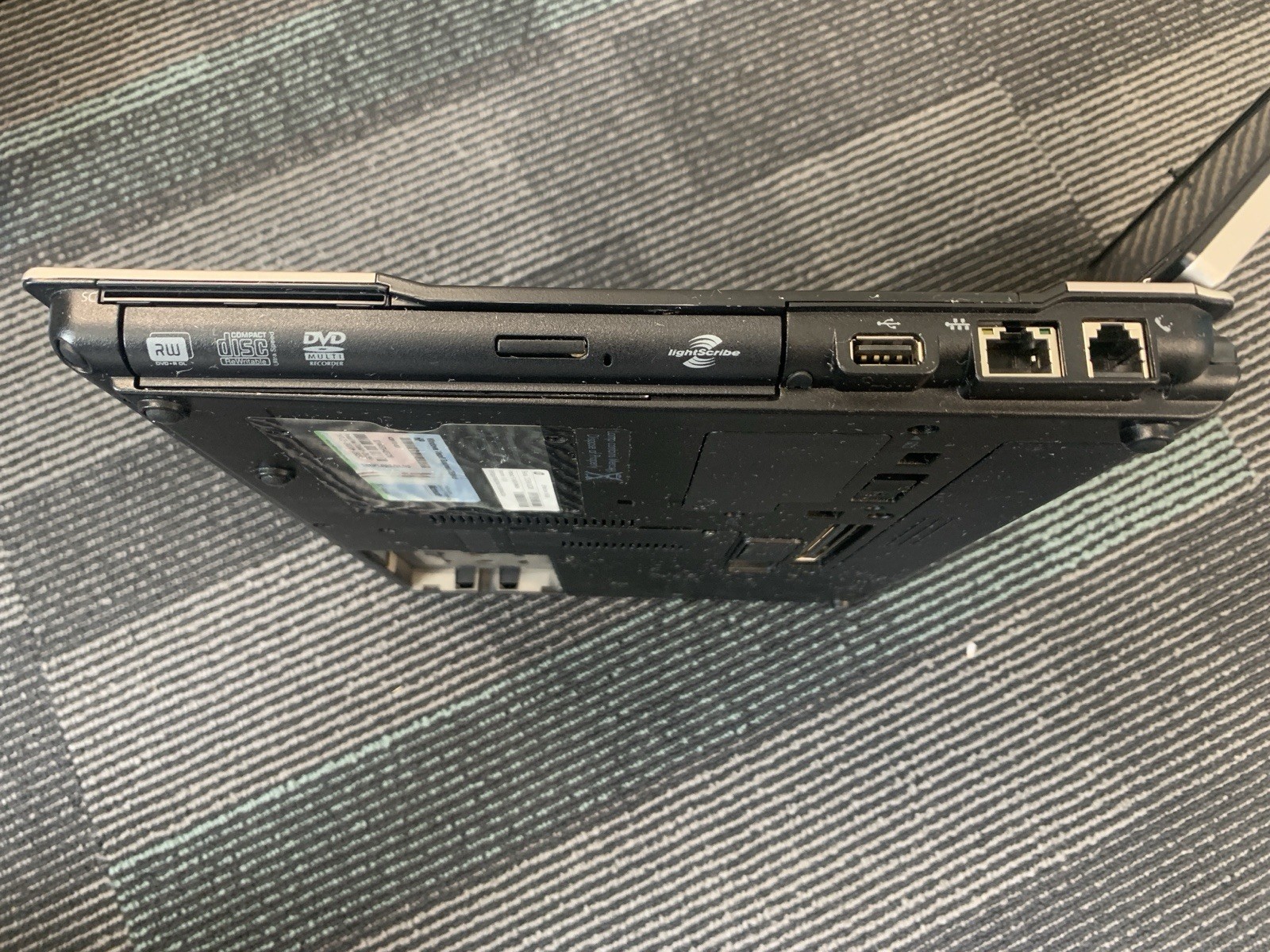 HP ELITEBOOK 6930P 14 In Notebook PC