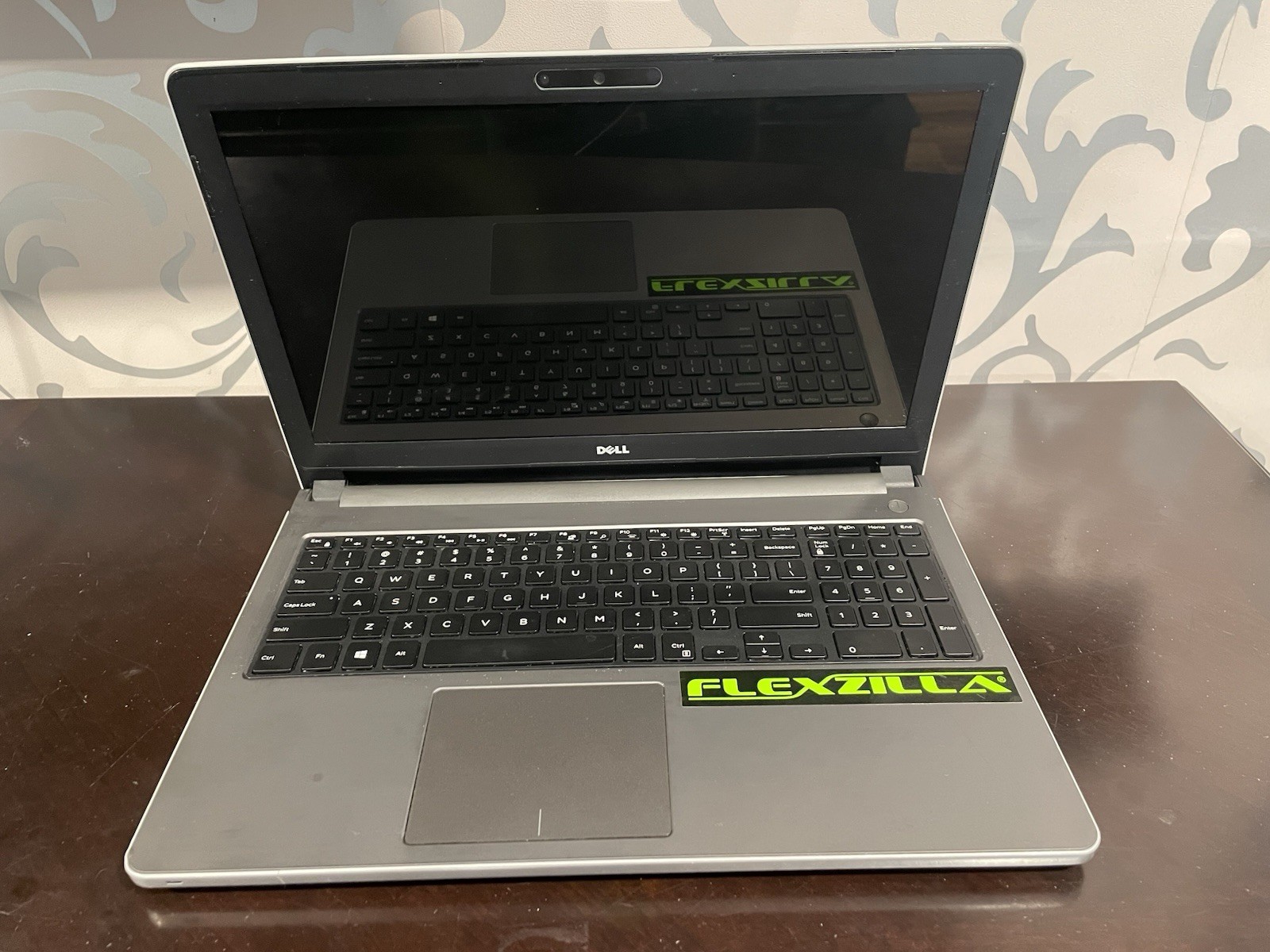 Dell Inspiron 5559 i5-6200U 6GB RAM 1TB HDD 15.6” Laptop – Works – Read