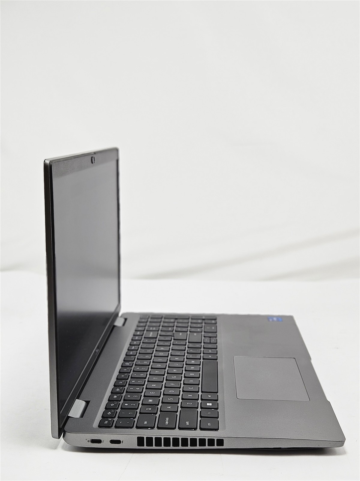 Dell Precision 3560 Intel Core i7-1185G7 16GB 256GB SSD 15.6″ NVIDIA Quadro T500
