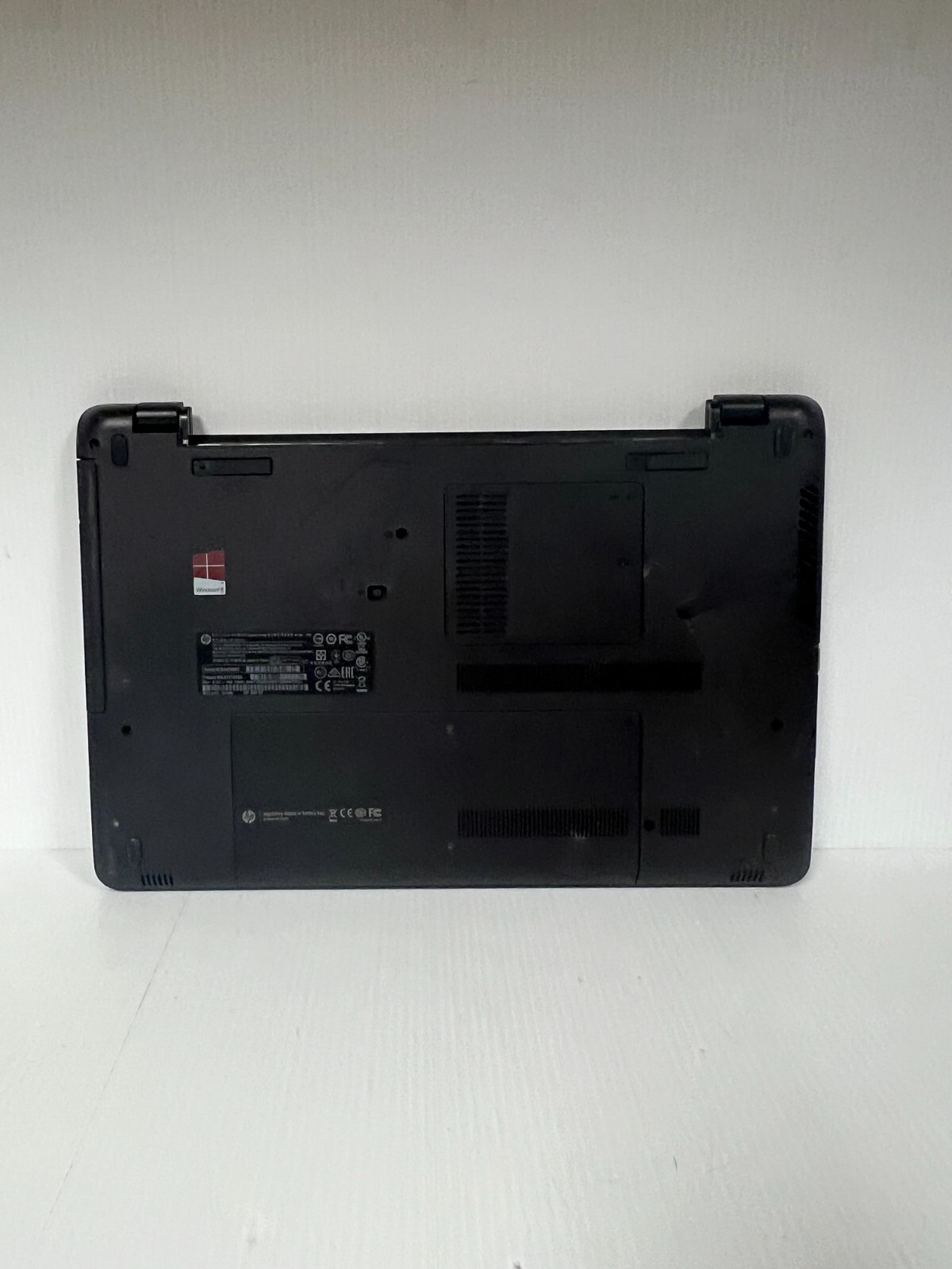 HP 350 G1 Laptop 15″ Laptop, I3-4005U, 6GB RAM, No HDD