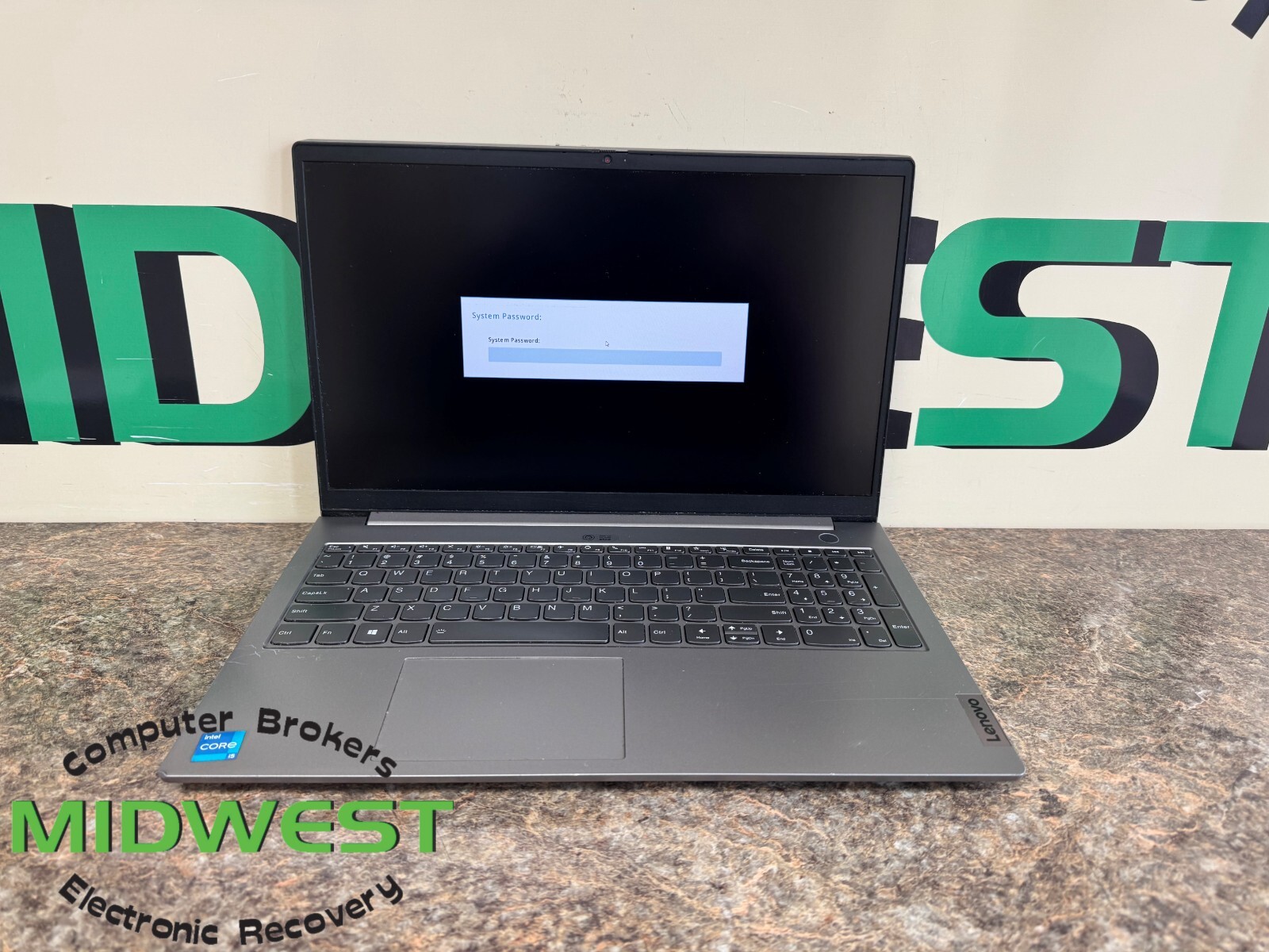 Lenovo ThinkBook 15 G2 i5-1135G7 2.4GHz 8GB RAM (NO OS/HDD + BIOS Locked)