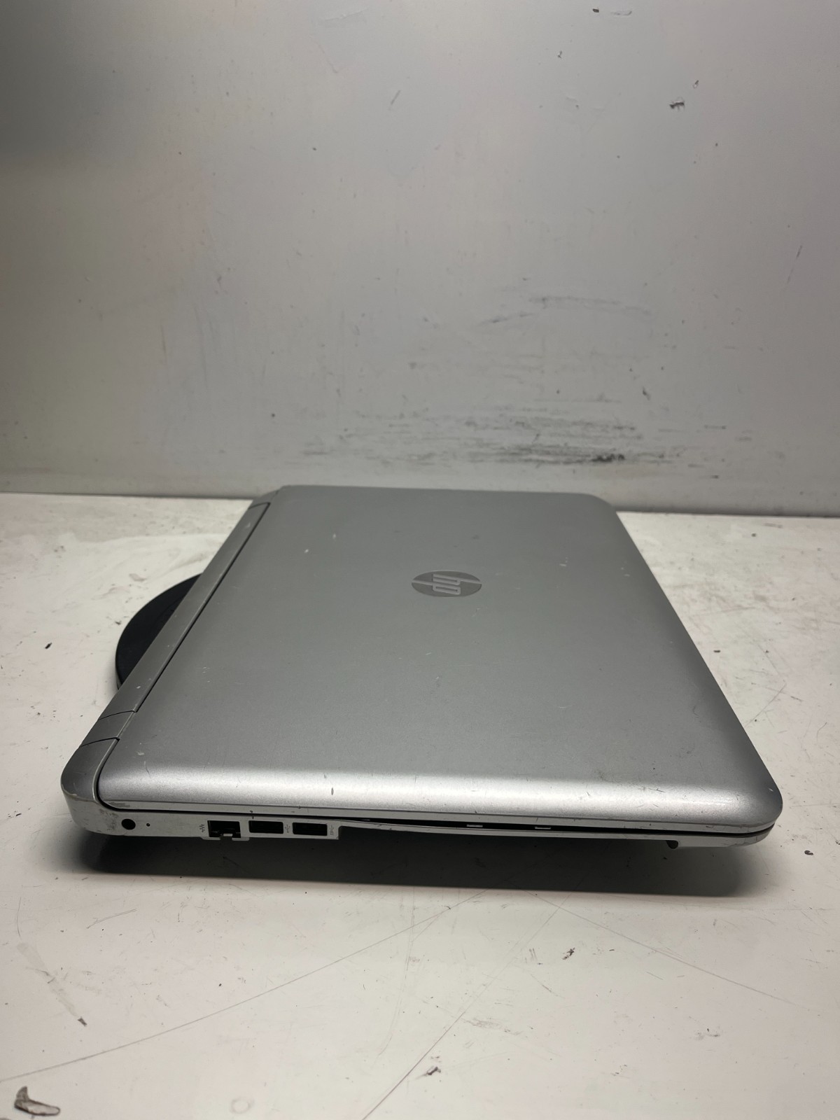 HP Pavilion 17-g133cl AMD A10 Extreme Radeon R8 200 MHz 4GB NO HDD