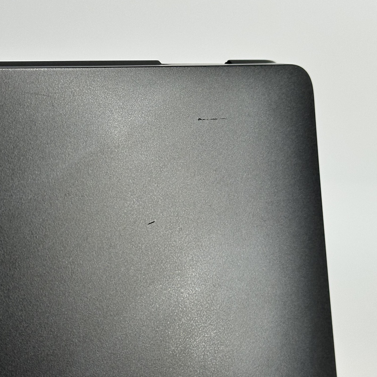 Dell Latitude 5501 15.6 Black FHD i7-9850H 2.60GHz 16GB 512GB SSD Good