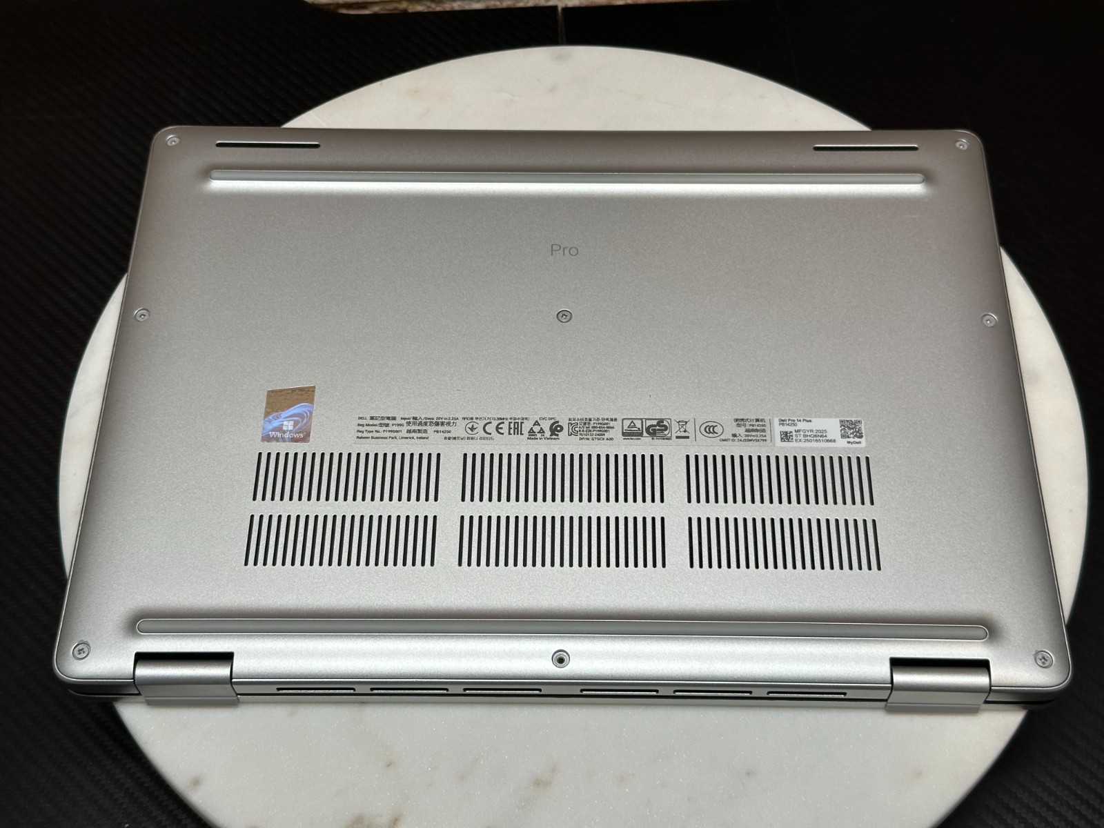 Dell Pro 14 Plus PB14250 5G Ultra 7 266V 16GB RAM 512GB SSD – Very Good