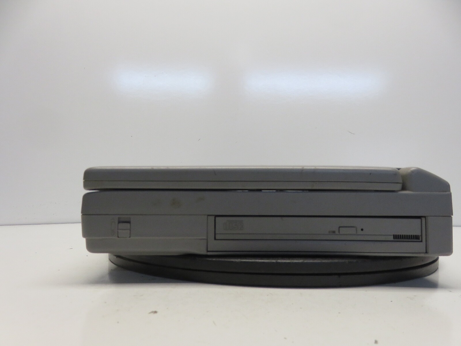 Toshiba Satellite Pro 430CDT Intel Pentium 120MHz 50 MB NO HDD No Batt