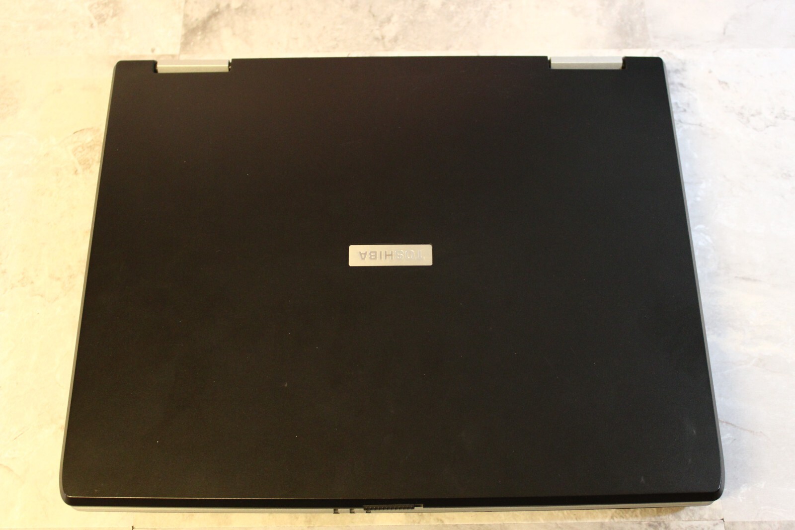Toshiba Satellite L25-S1215 40GB HDD Windows XP 1.12Gb Ram Celeron M@1.5GHz CPU