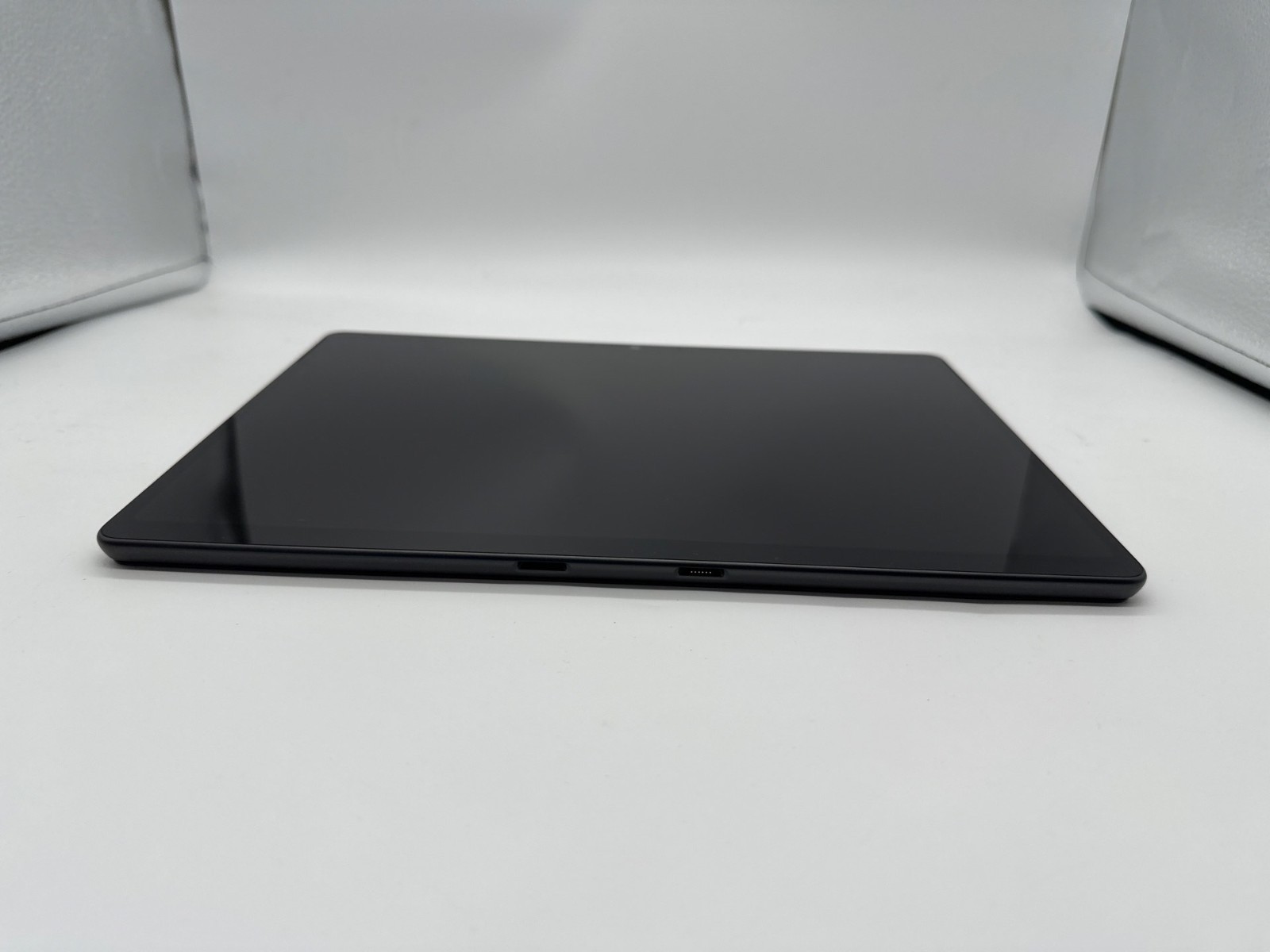 Microsoft Surface Pro 11 Copilot+ PC 13″ Snapdragon X Plus 16/256GB Win11 Pro
