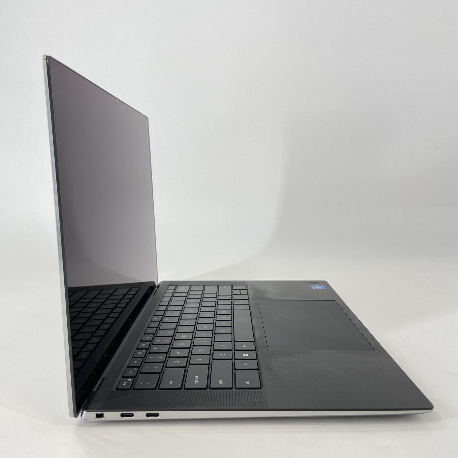 Dell Precision 5560 15 UHD+ TOUCH i7-11850H 64GB 1TB SSD/1TB SSD RTX A2000