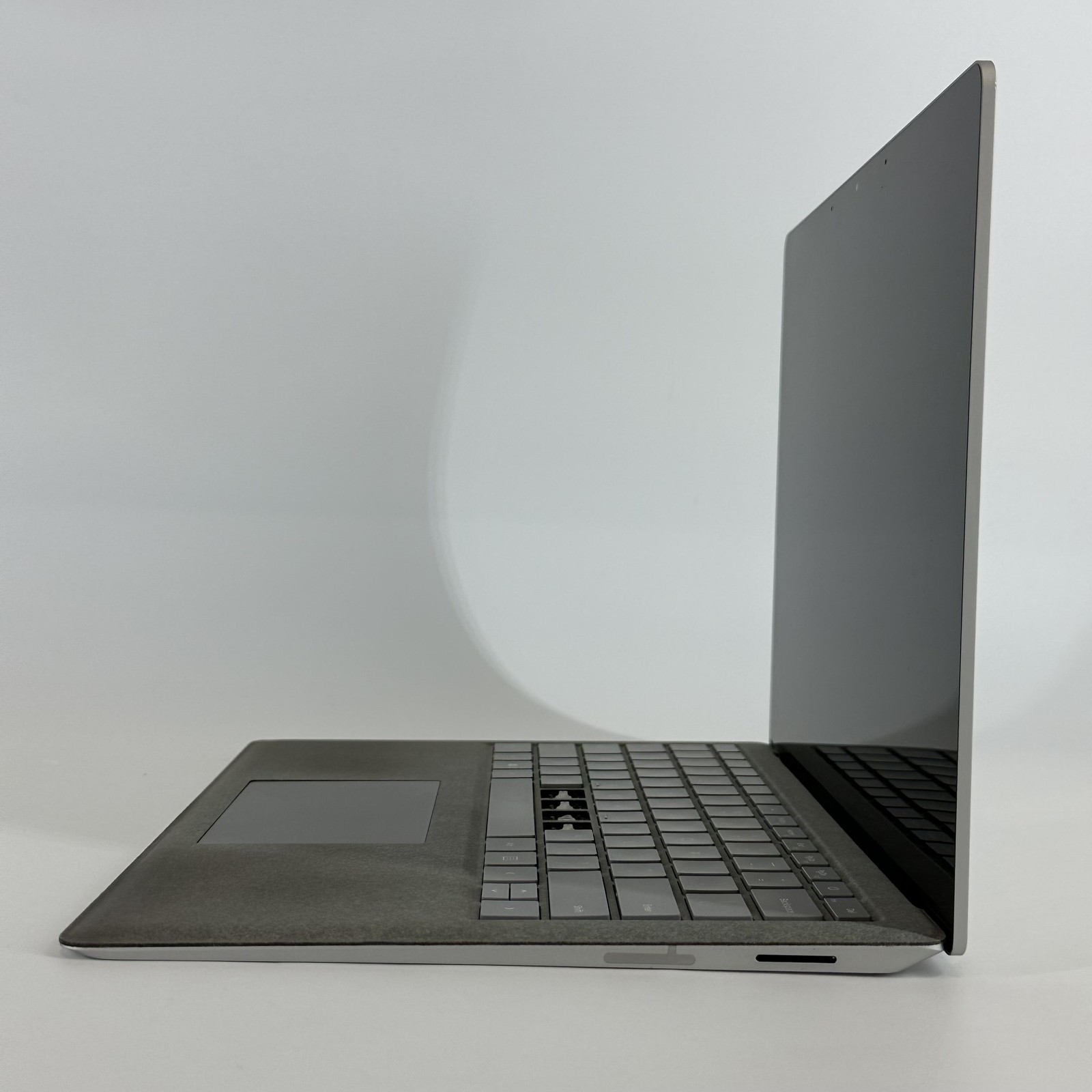 Microsoft Surface Laptop 2 13 2K TOUCH i5-8350U 1.7GHz 8GB 256GB Missing Keycaps
