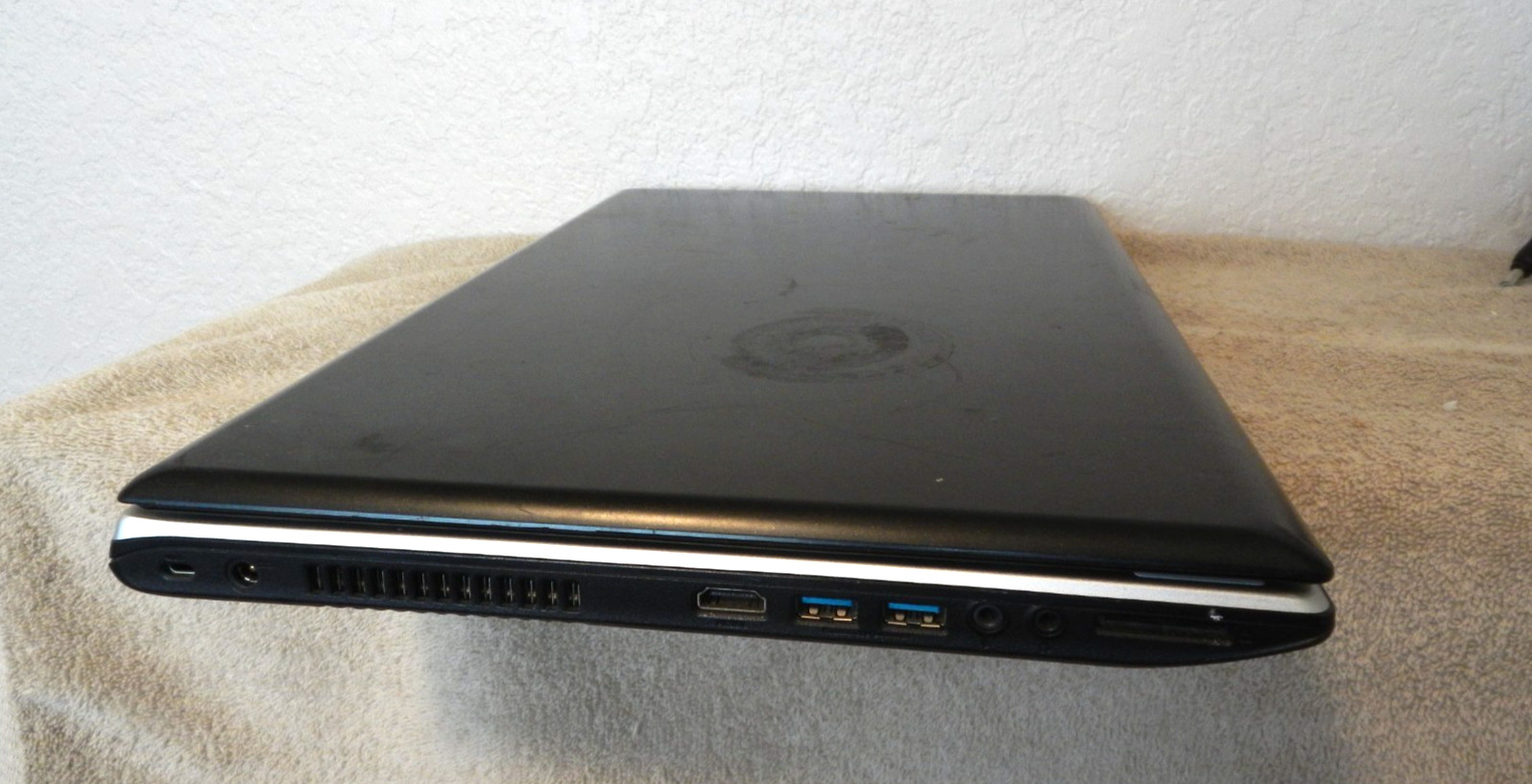 17″ MSI Nobilis Orange MS1757 Laptop i3 @ 2.5 Intel 8GB RAM 500GB HDD Win 7 Pro