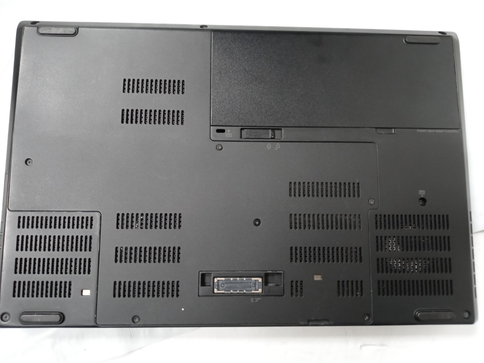 Lenovo ThinkPad P51 Core i7-7700HQ 16GB Ram 0GB SSD NO OS NO AC-ADAPTER