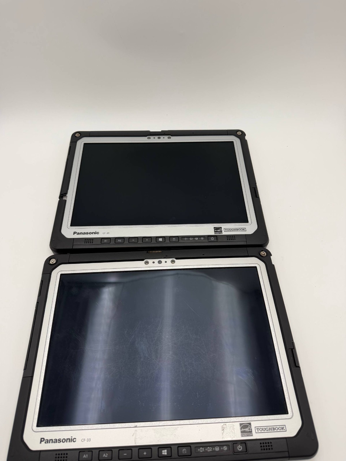 Lot of 2 Panasonic Toughbook CF-33 i7-7600 16GB LTE /dGPS/Barcode LCD defects