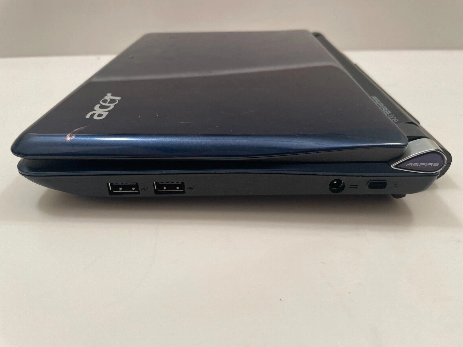 Acer Aspire One KAV10 Netbook Laptop Atom 1GB RAM 160GB HDD Windows 10 Pro 10.1″